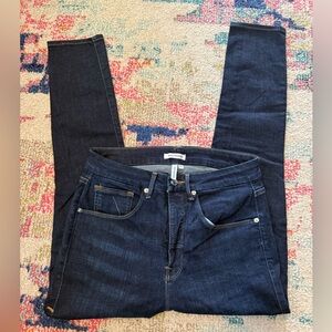 Good American Good Legs Crop